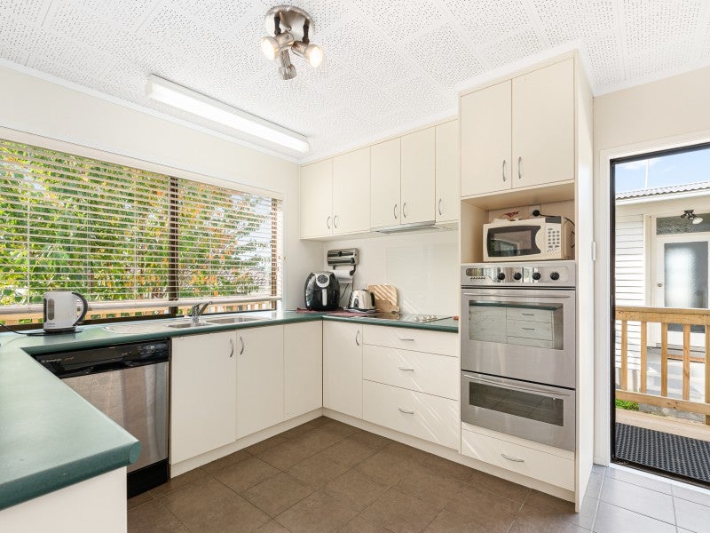 27A Brookland Road, Western Heights, Rotorua - Carousel 2