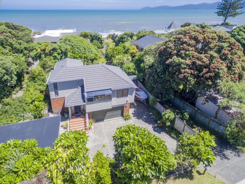 58 The Esplanade, Raumati South, Paraparaumu - Carousel 1