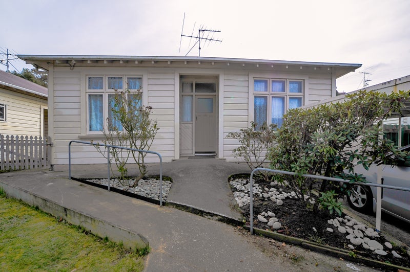 224 South Road, Caversham, Dunedin - Carousel 18