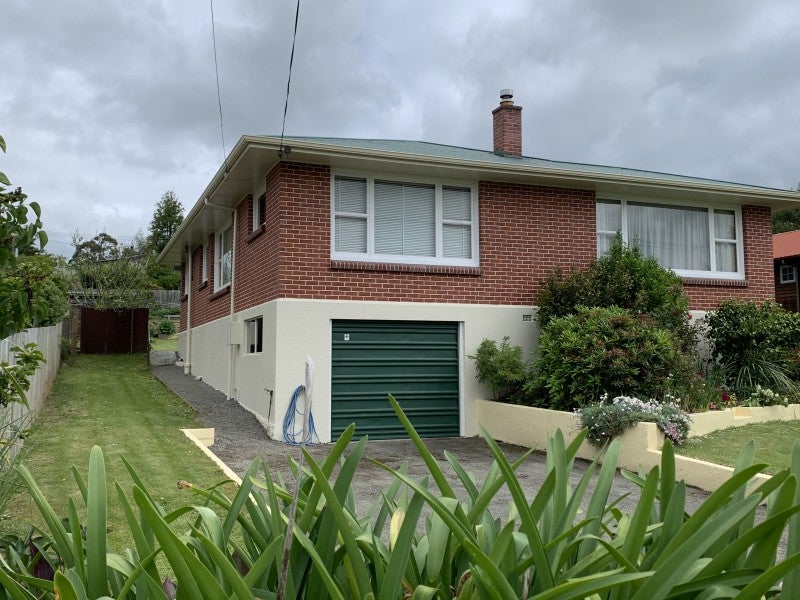80 Peel Street, Geraldine - Carousel 19