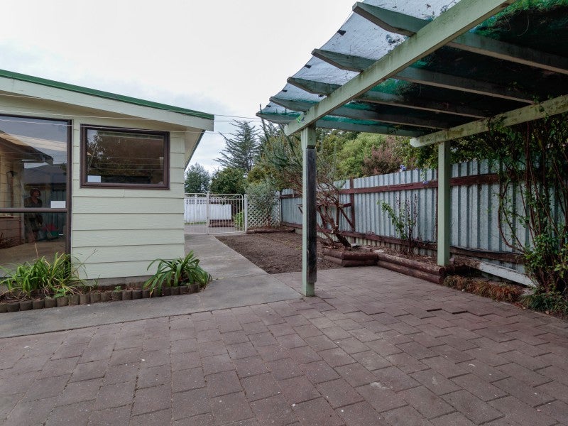 9 Perry Crescent, Greenmeadows, Napier - Carousel 2
