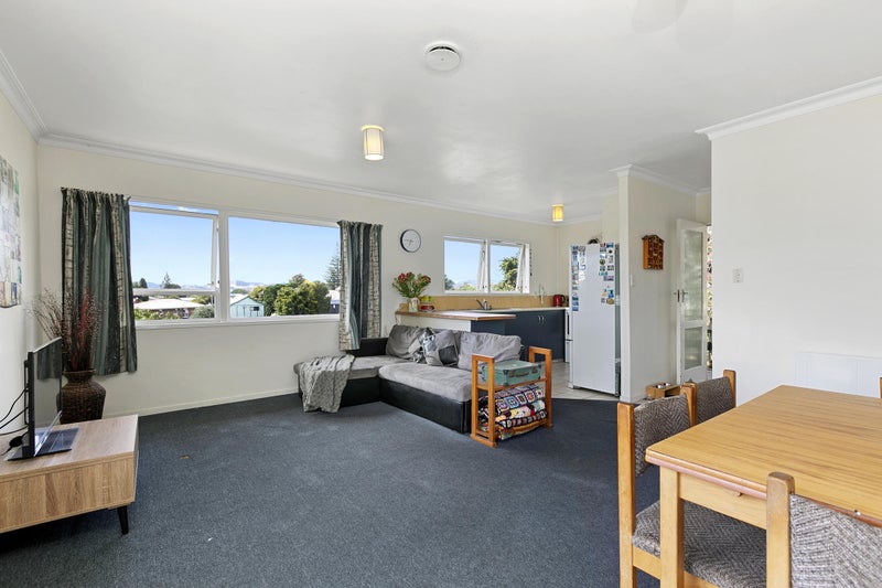 2/1130 Cameron Road, Gate Pa, Tauranga - Carousel 2