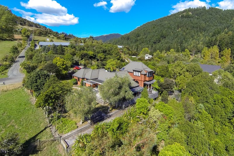 5 Ralphine Way, Maitai, Nelson - Carousel 1