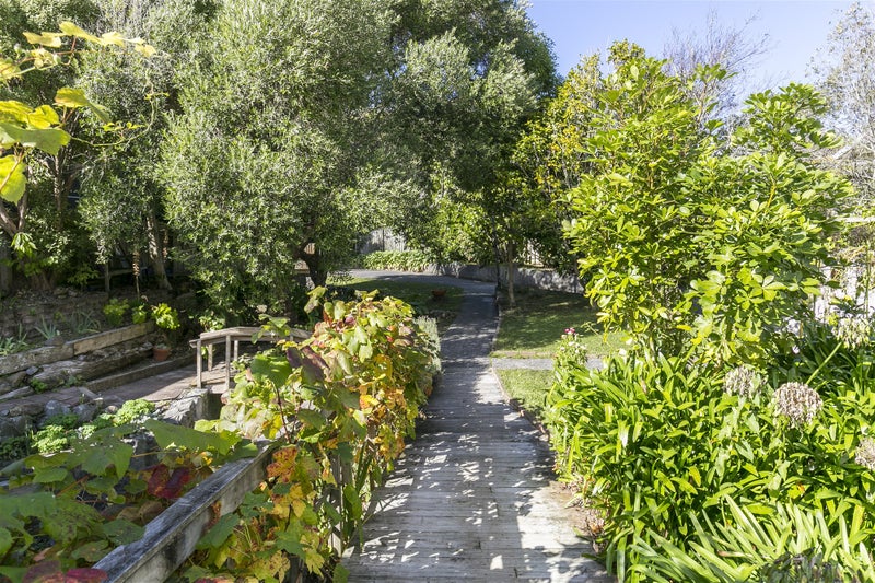 4A Kenya Street, Ngaio, Wellington - Carousel 2