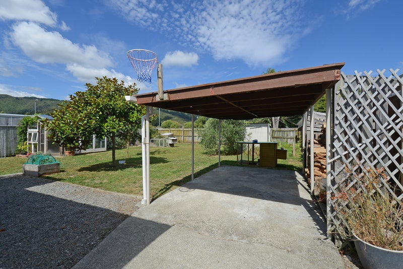 39 Gibson Crescent, Naenae, Lower Hutt - Carousel 20