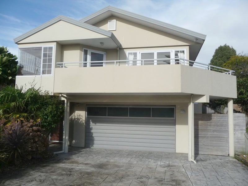 1048 Papamoa Beach Road, Papamoa Beach, Papamoa - Carousel 1