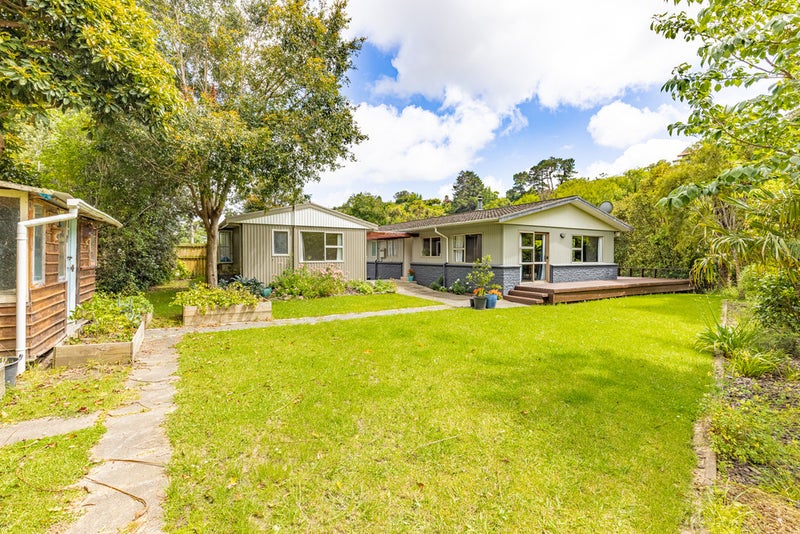 21 Forres Street, Durie Hill, Whanganui - Carousel 1