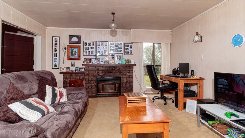 17 Hudson Road, Flaxmere, Hastings - Carousel 2