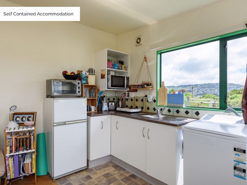12 Tirangi Road, Rongotai, Wellington - Carousel 14