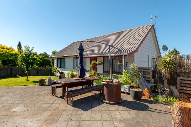 2A Ely Place, Bethlehem, Tauranga - Carousel 1