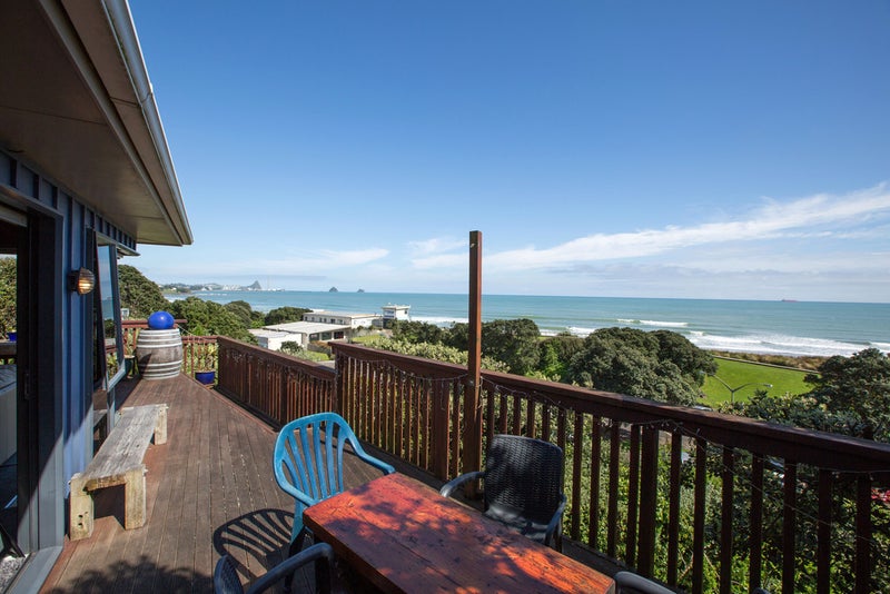 1B Beach Street, Fitzroy, New Plymouth - Carousel 2