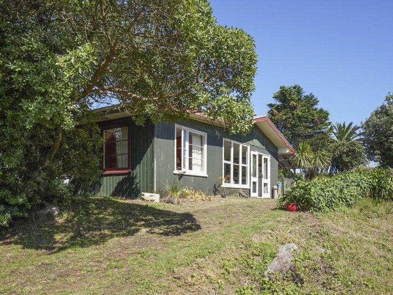 47 Dixie Street, Te Horo Beach - Carousel 1