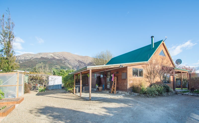 84 Noema Terrace, Wanaka - Carousel 1