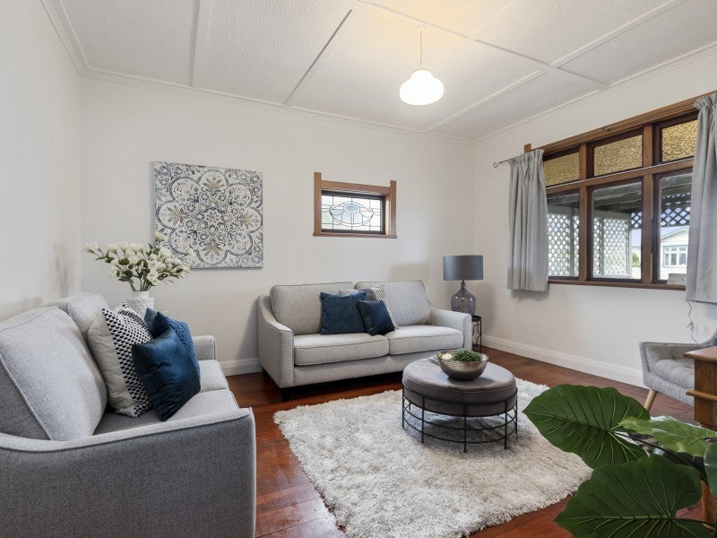 18 Jessie Street, Petone, Lower Hutt - Carousel 1