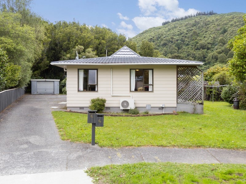 2/6 Agate Grove, Birchville, Upper Hutt - Carousel 2