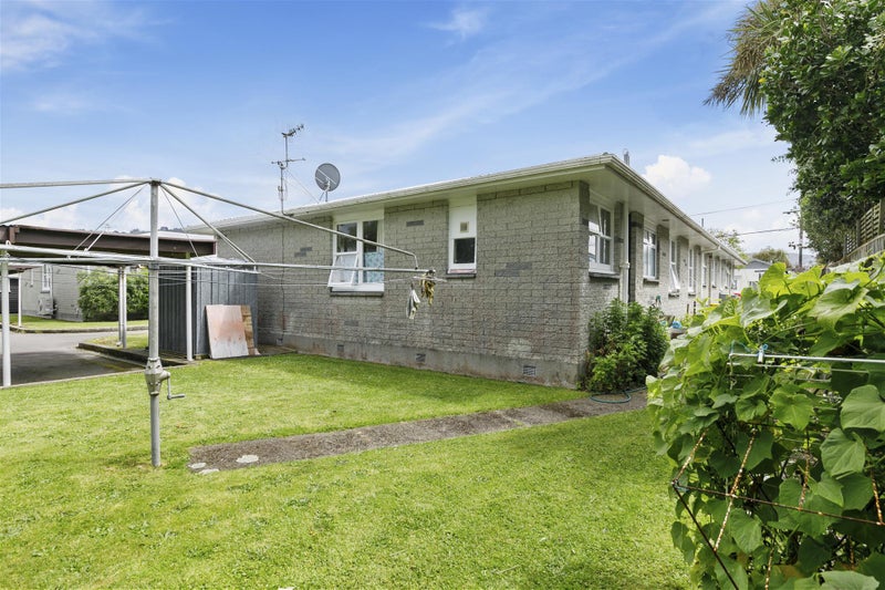 3/24 Copeland ST, EPUNI, LOWER HUTT - Carousel 18