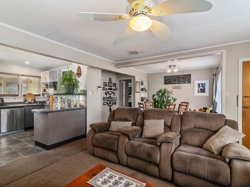 37 Larcy Road, Lynmore, Rotorua - Carousel 2