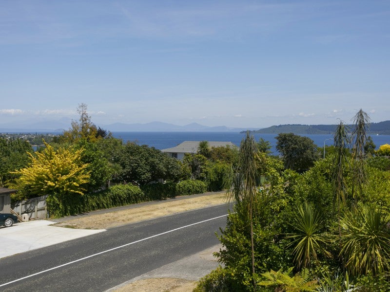 66 Kurupae Road, Hilltop, Taupo - Carousel 1