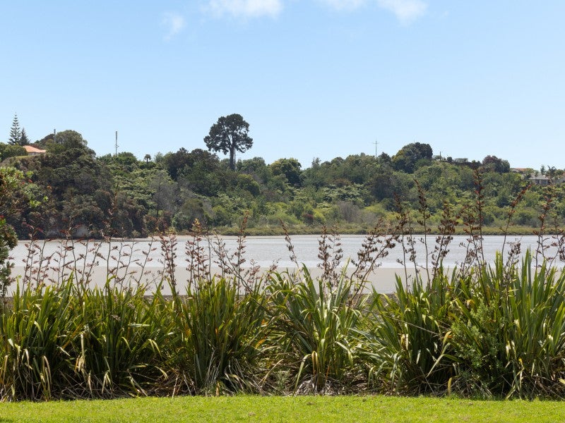 186 Welcome Bay Road, Welcome Bay, Tauranga - Carousel 14