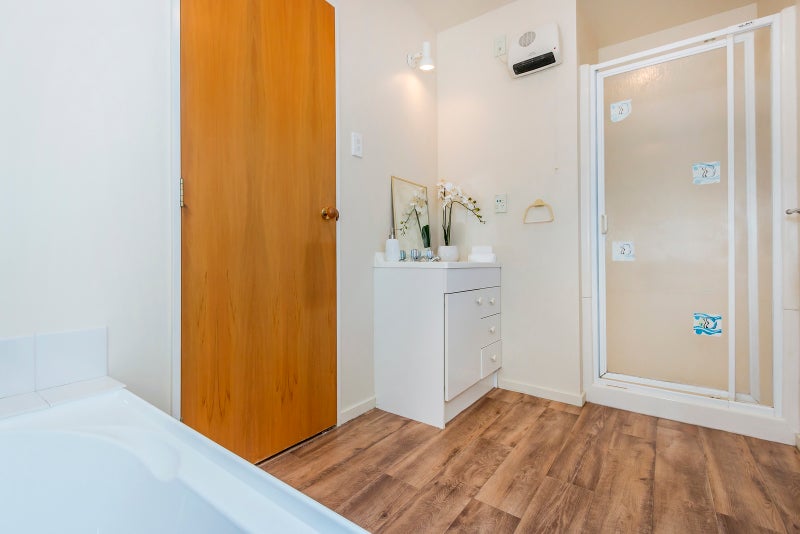 1/198A Wainoni Road, Avondale, Christchurch - Carousel 12