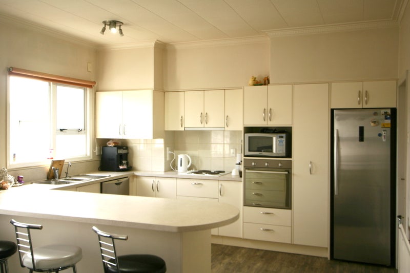 48 Willis Street, Grasmere, Invercargill - Carousel 2