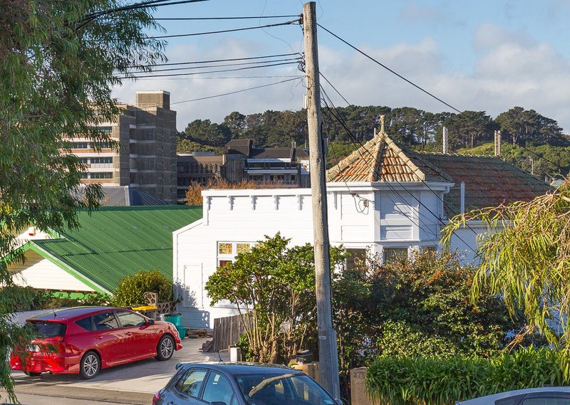 271 Adelaide Road, Newtown, Wellington - Carousel 1
