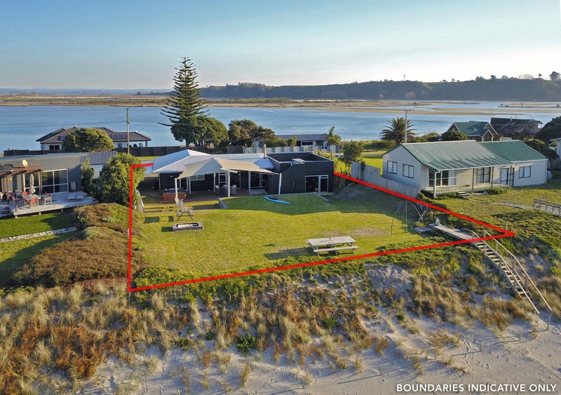 693 Pukehina Parade, Te Puke - Carousel 1