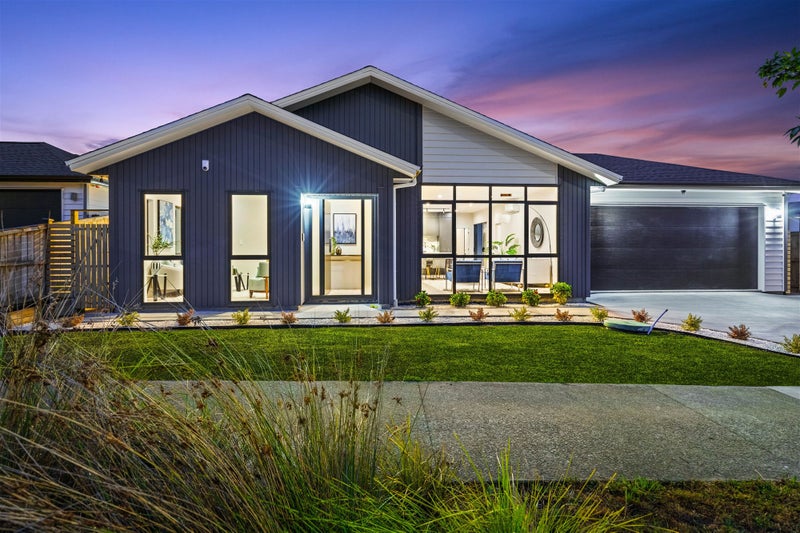 35 Jeroboam Loop, Kumeū - Carousel 1