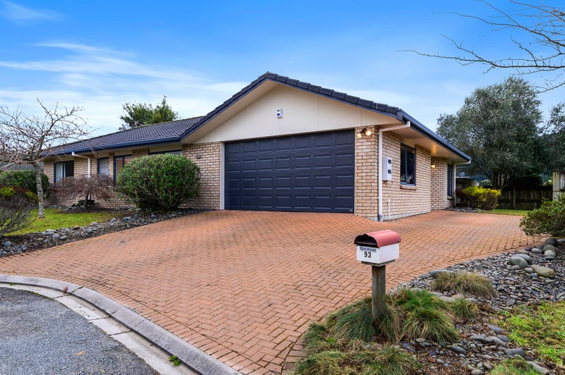 93 Rimuvale Street, Pukehangi, Rotorua - Carousel 1