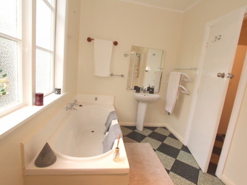 25 Huanui Street, Ranui, Porirua - Carousel 15