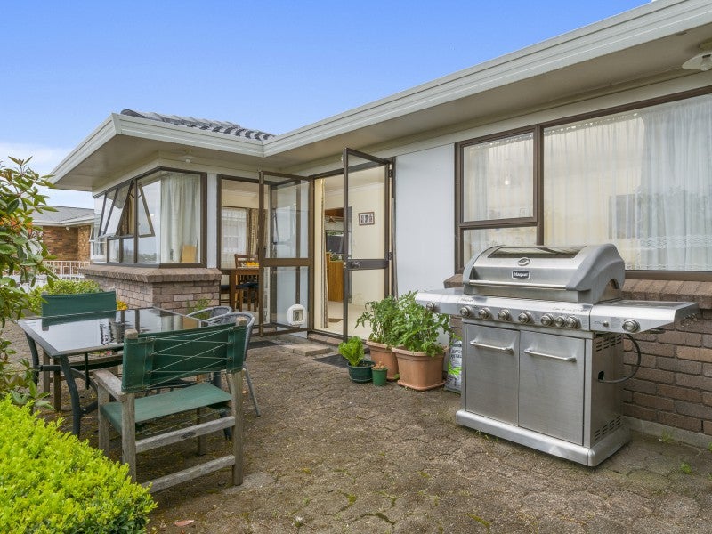 58B Esk Street, Parkvale, Tauranga - Carousel 2