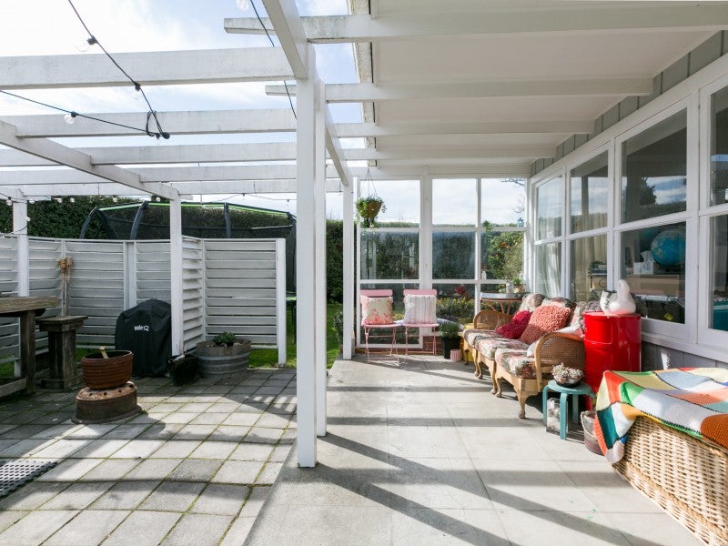 261 Havelock Road, Akina, Hastings - Carousel 14