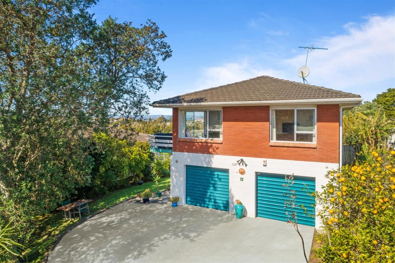 13 McDowell Crescent, Hillcrest, Auckland - Carousel 2