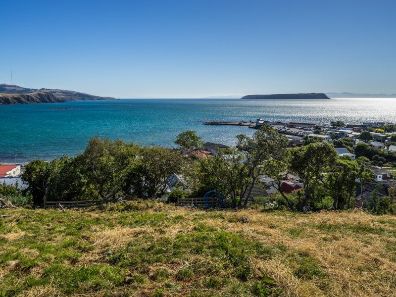 15 Roys Road, Plimmerton, Porirua - Carousel 1