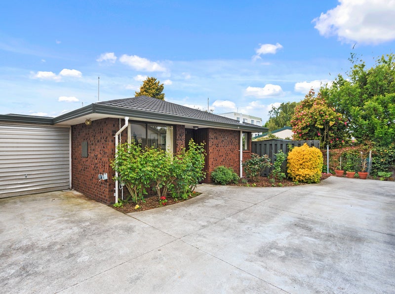 2/14 Gatonby Place, Avonhead, Christchurch - Carousel 1