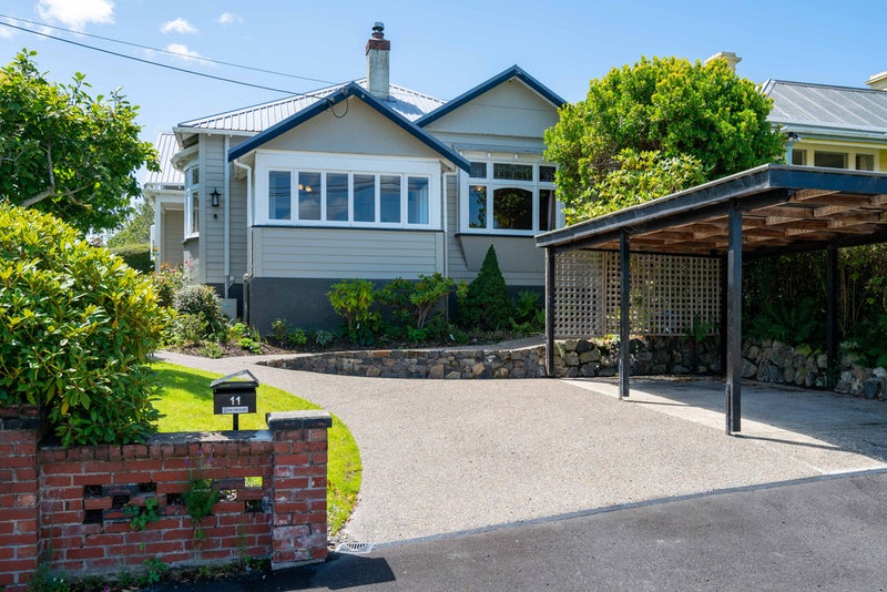 11 Farquharson Street, Opoho, Dunedin - Carousel 1