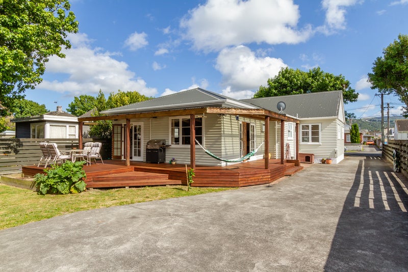 12 Bush Street, Naenae, Lower Hutt - Carousel 1