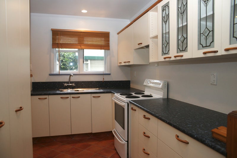 390 Linwood Avenue, Bromley, Christchurch - Carousel 2