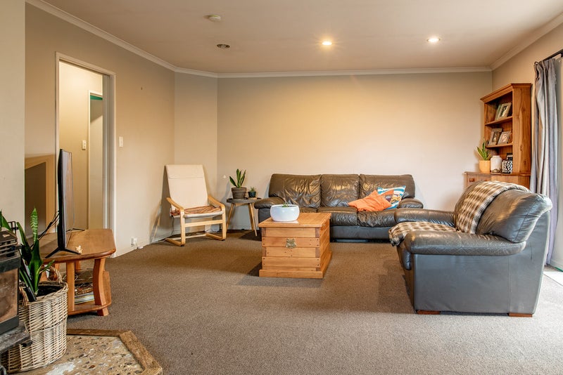 9 Martin Place, Carters Beach, Westport - Carousel 2