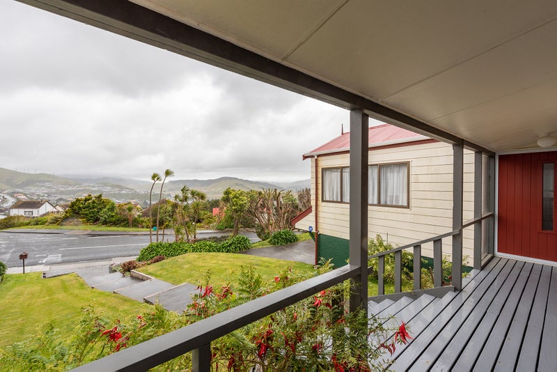 88 Cunliffe Street, Churton Park, Wellington - Carousel 2