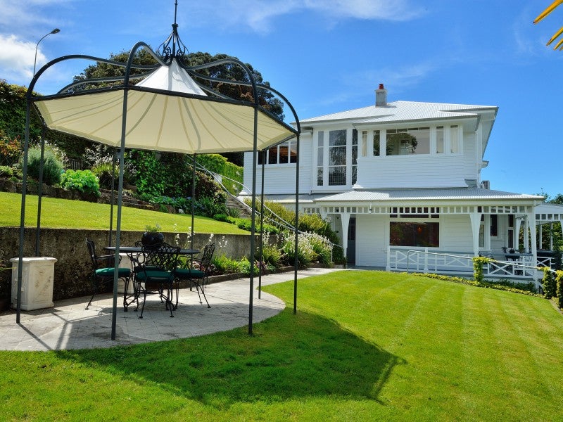 10 Elizabeth Road, Bluff Hill, Napier - Carousel 2