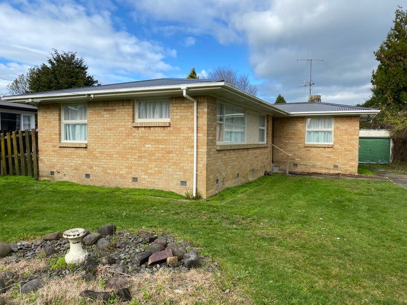 22 Minifie Avenue, Melville, Hamilton - Carousel 10