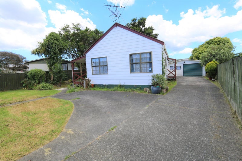 7 Nearco Street, Randwick Park, Auckland - Carousel 1