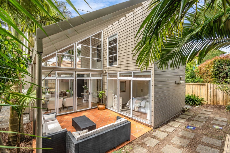 25A Reihana Street, Orakei, Auckland - Carousel 1
