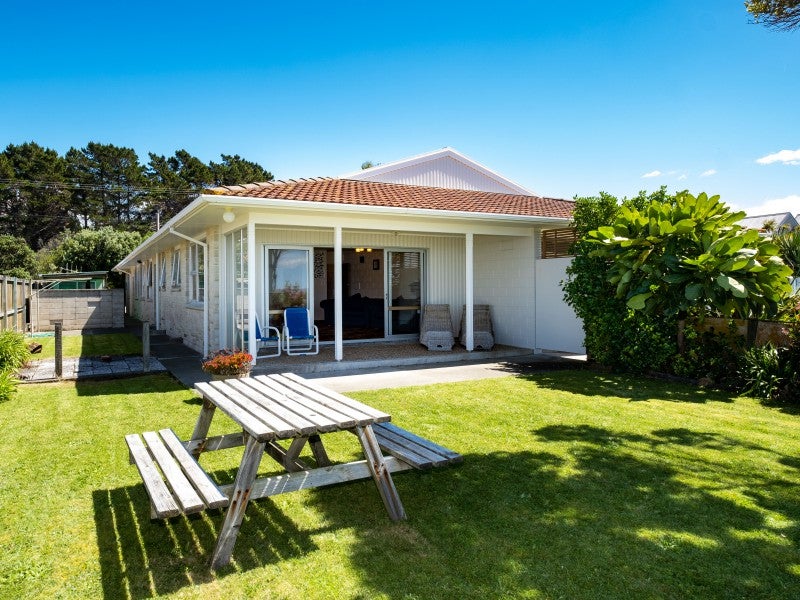 2/166 Harper Road, Waimarama - Carousel 10