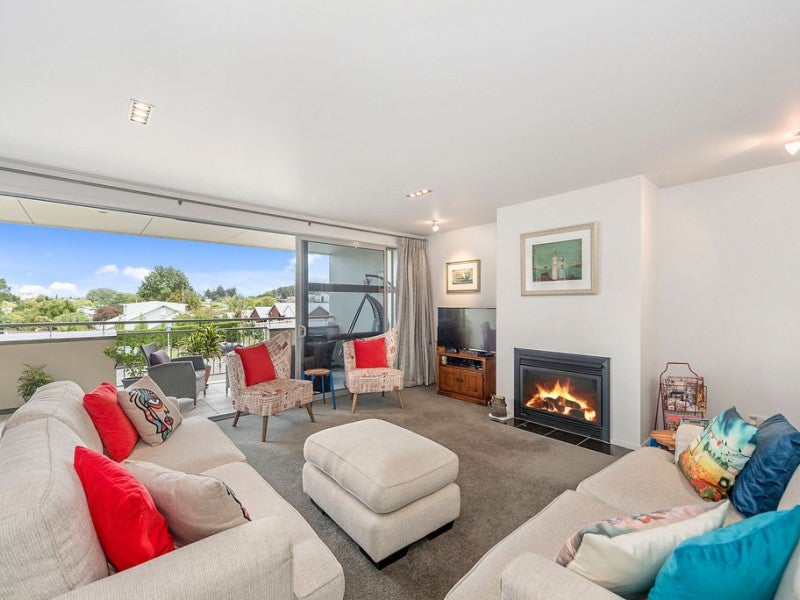 44B Anglesea Street, Hamilton Central, Hamilton - Carousel 2