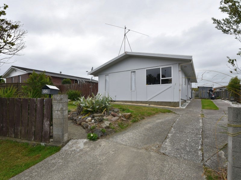 66 Dunbeath Place, Kew, Invercargill - Carousel 1