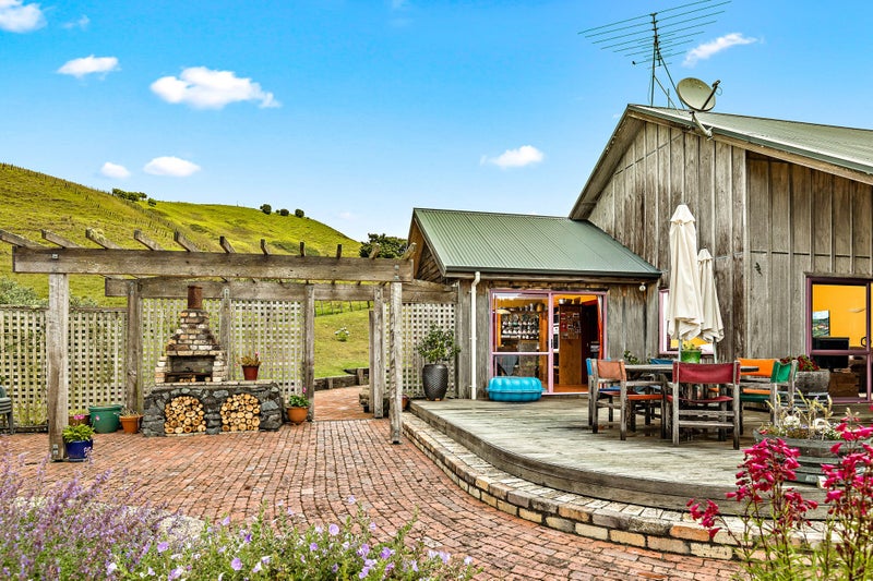 57 Krippner Road, Puhoi, Warkworth - Carousel 1