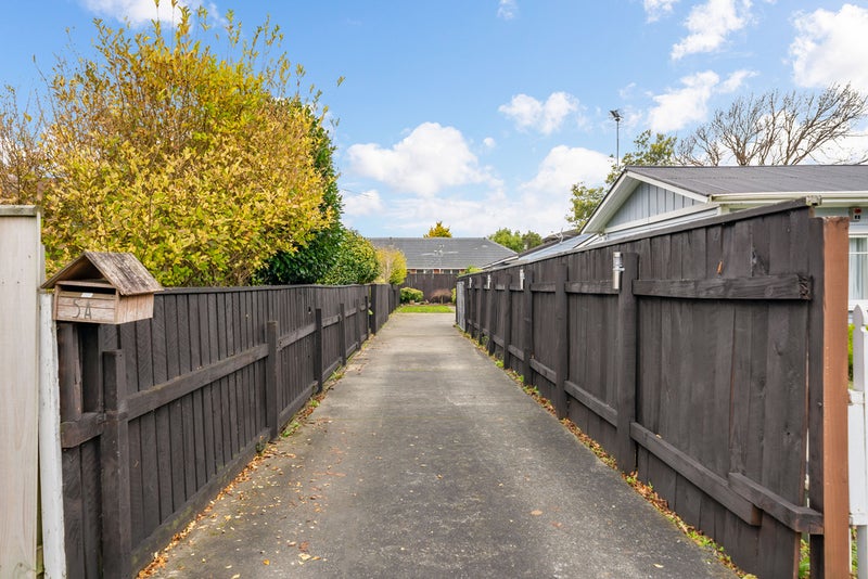 A/5 Liverpool Street, Trentham, Upper Hutt - Carousel 22