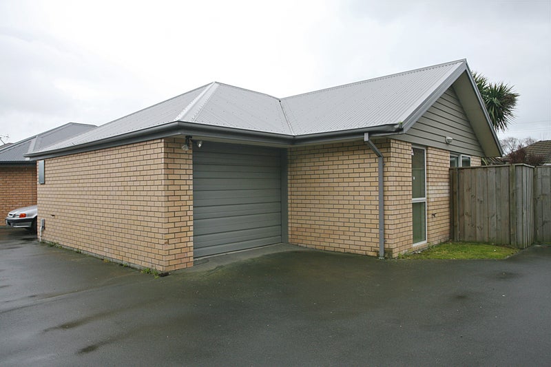 1/149 Pages Road, Wainoni, Christchurch - Carousel 1